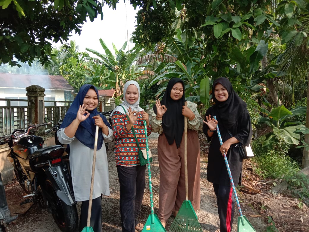 GOTONG ROYONG BERSAMA RA. AL-JIHAD DESA BANTAN TUA